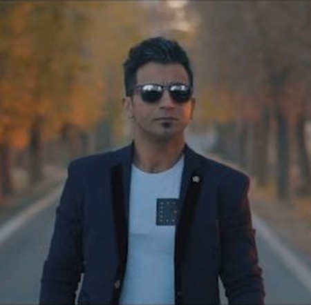 آهنگ بوی موی تو علی اصحابی